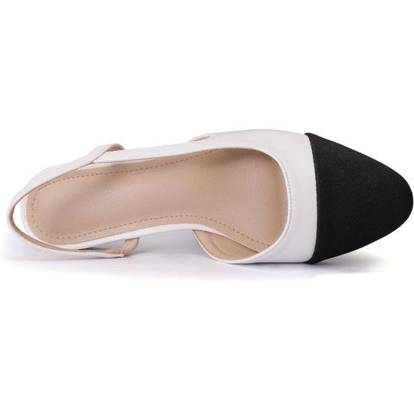 Two Toned Flats Sandals 10.5(43) - Picture 4 of 12